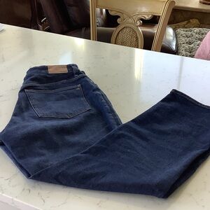 Madewell High-Rise Jeans in Dark Blue Denim